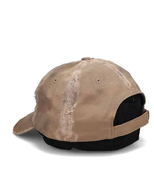 DAMAGE CAP WITH YANKEES
