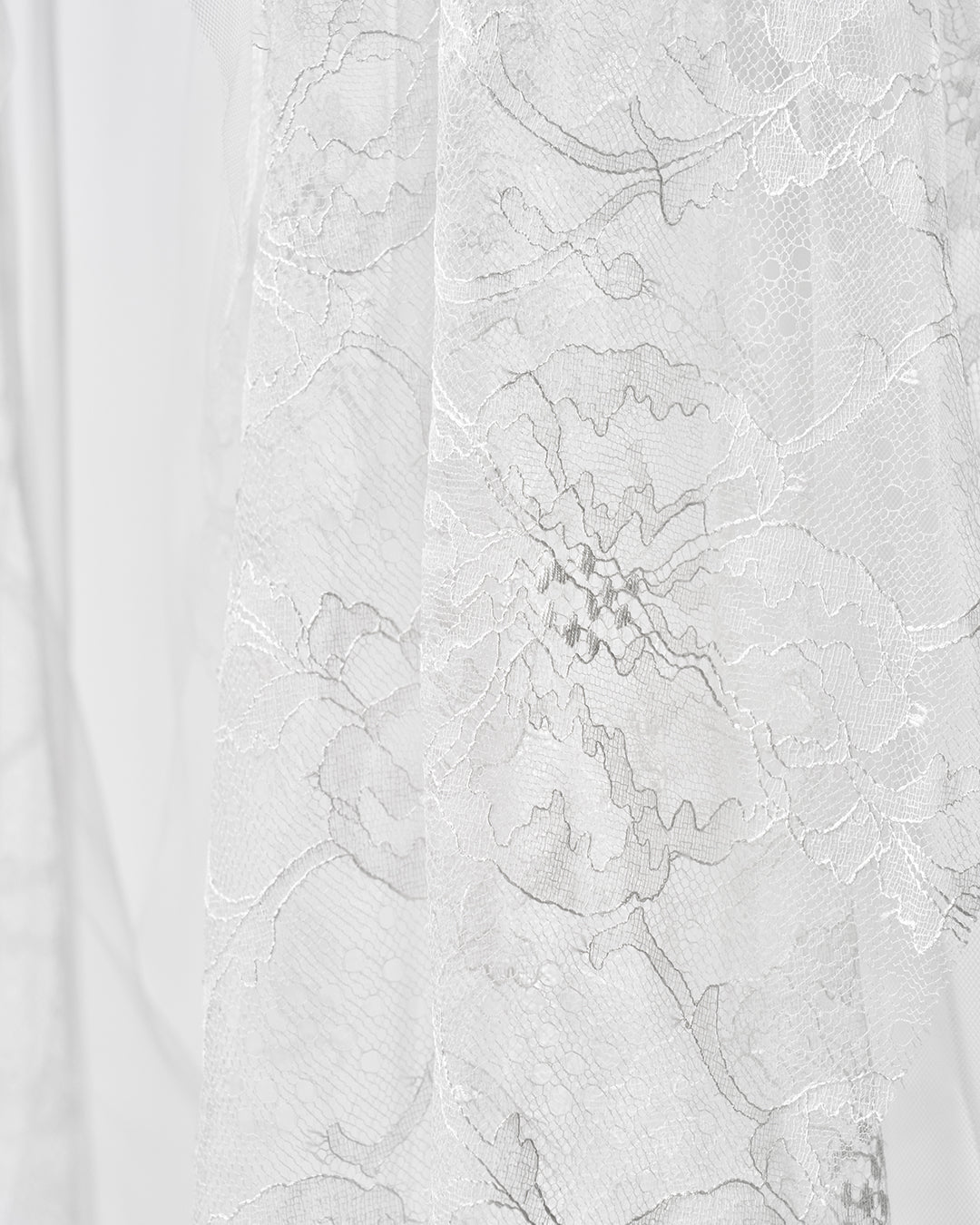 Designer:Emi Funayama