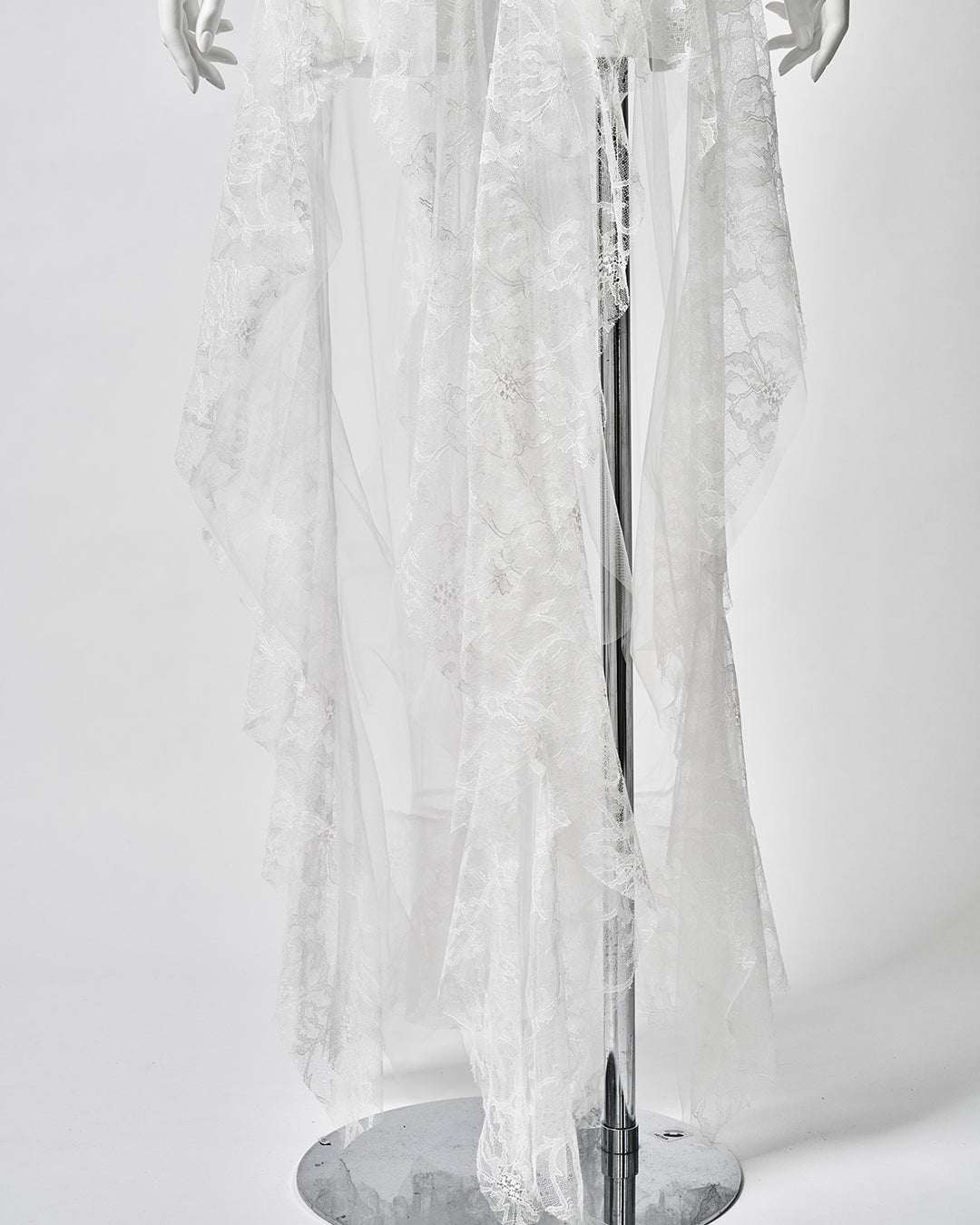 Designer:Emi Funayama