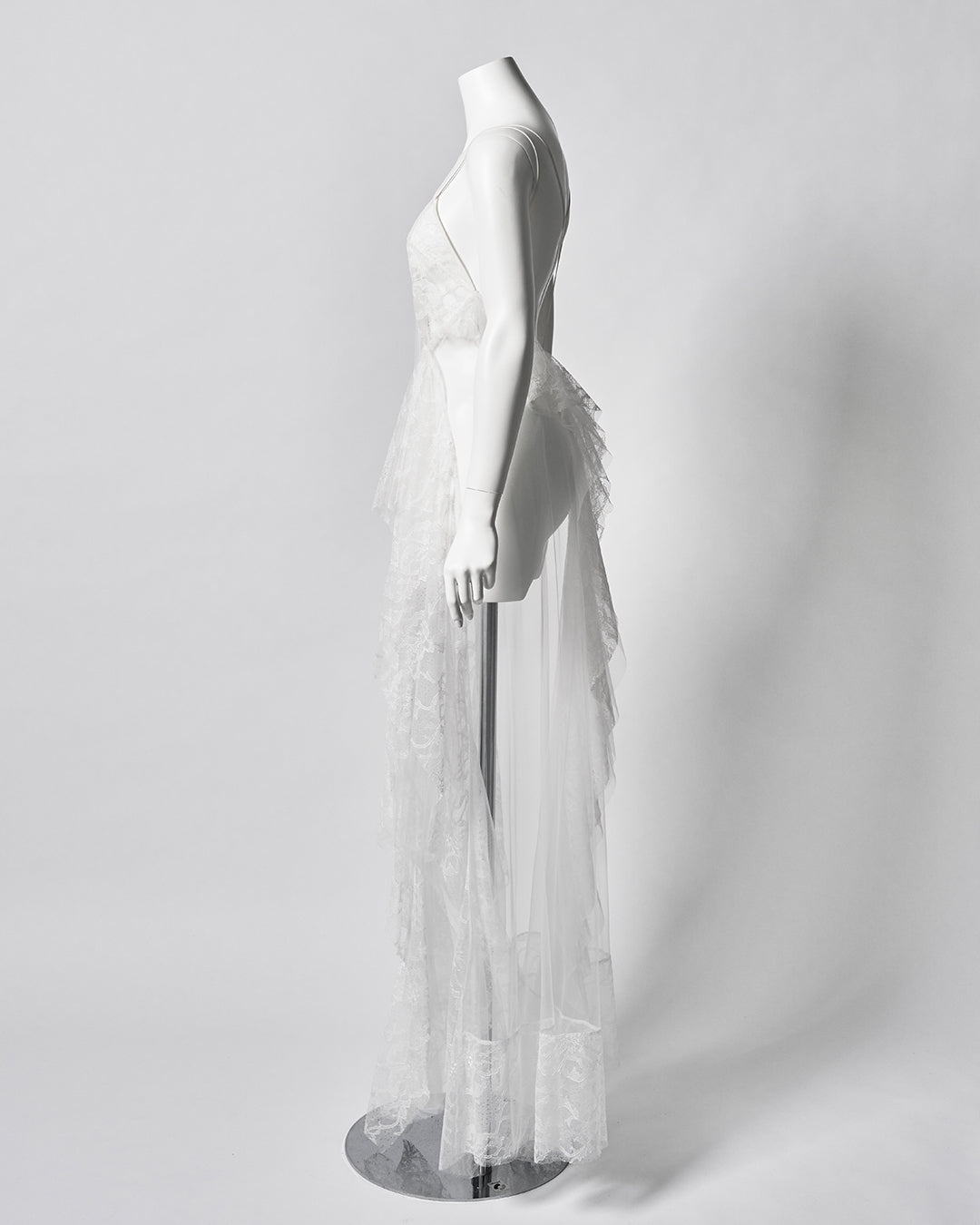 Designer:Emi Funayama