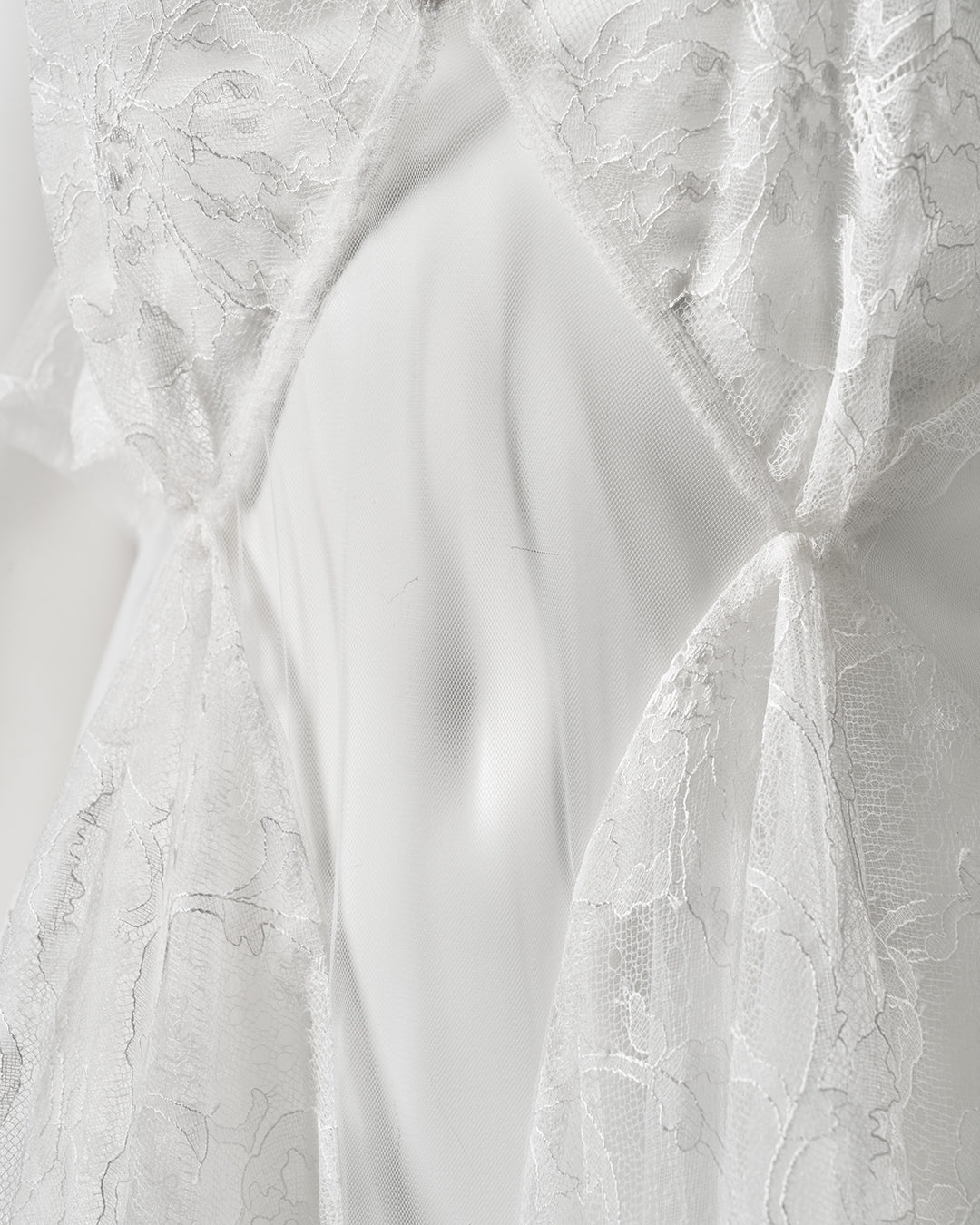 Designer:Emi Funayama