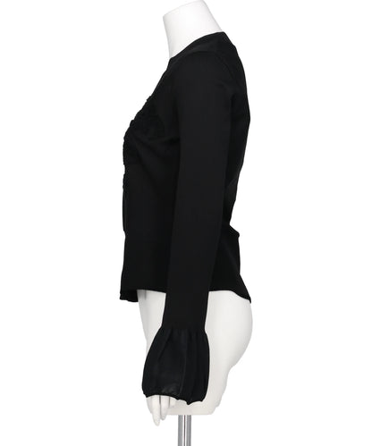 EMBROIDERED GYNOID KNIT