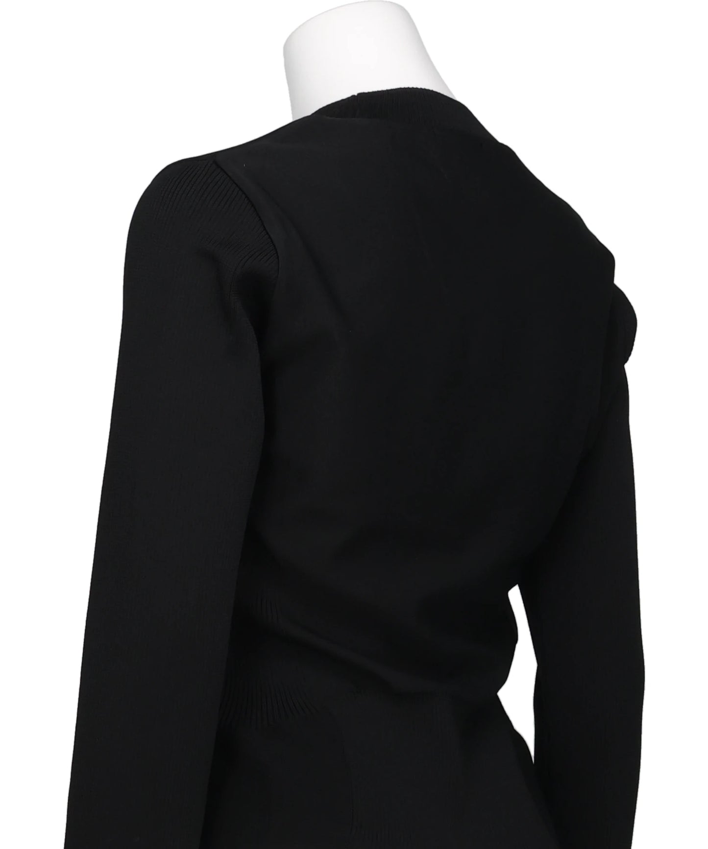 EMBROIDERED GYNOID KNIT