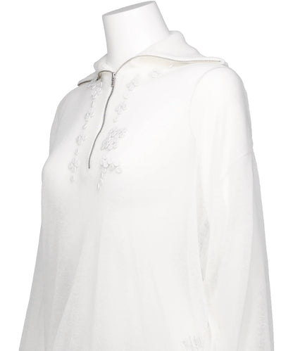 EMBROIDERY KNIT TOP