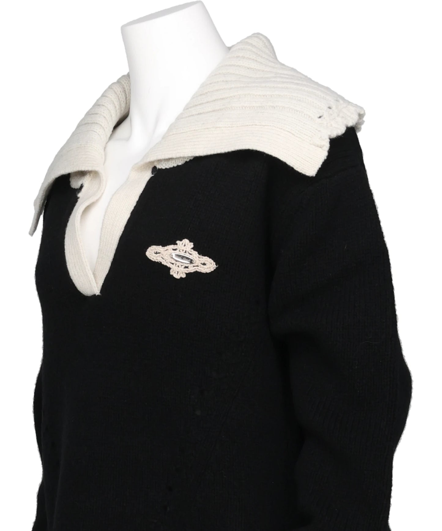 BIG COLLAR KNIT PULLOVER