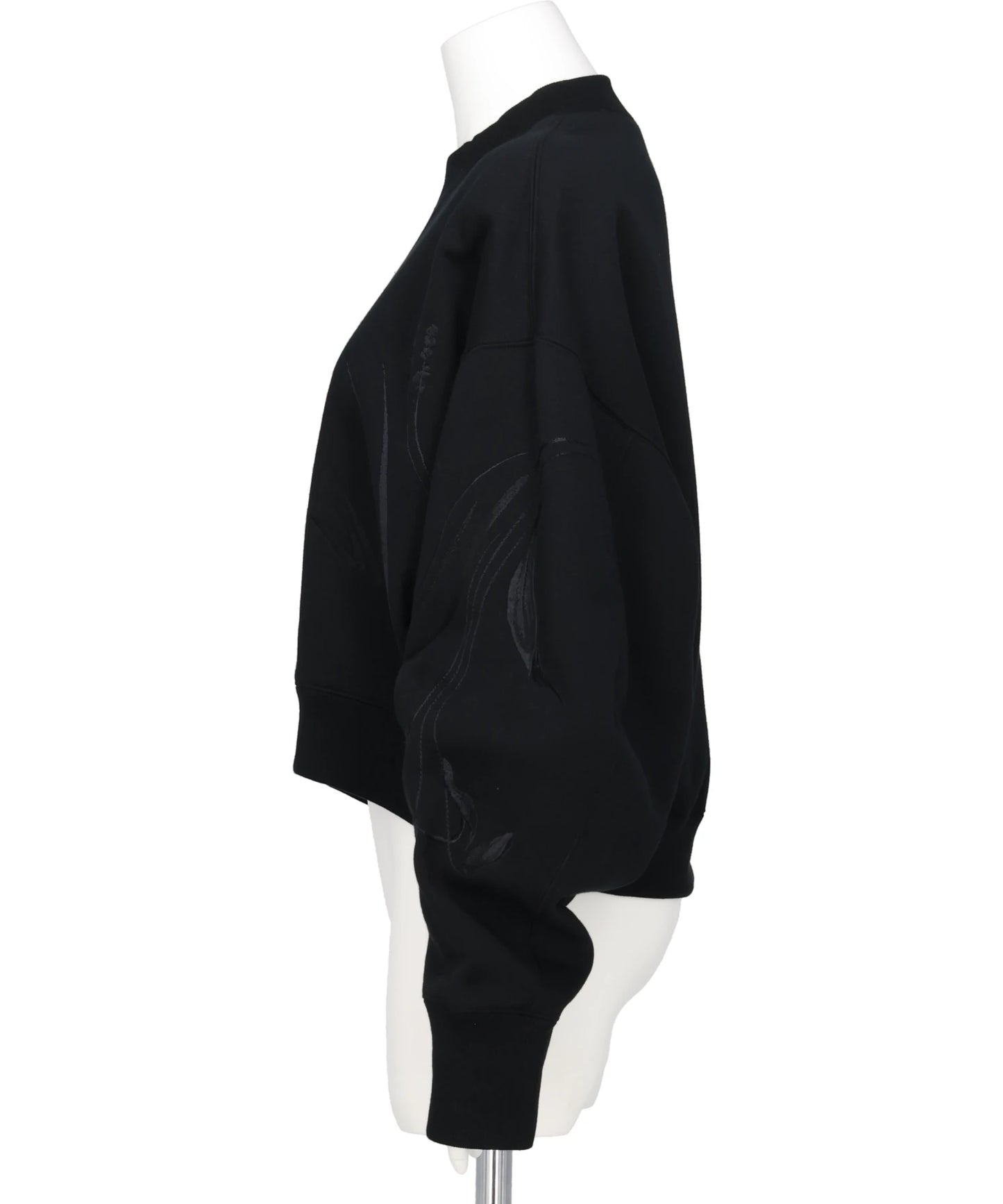 FLORAL MOTIF EMBROIDERED SWEATSHIRTS