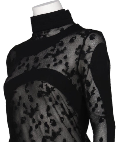 KNITTED HIGH NECK TOP