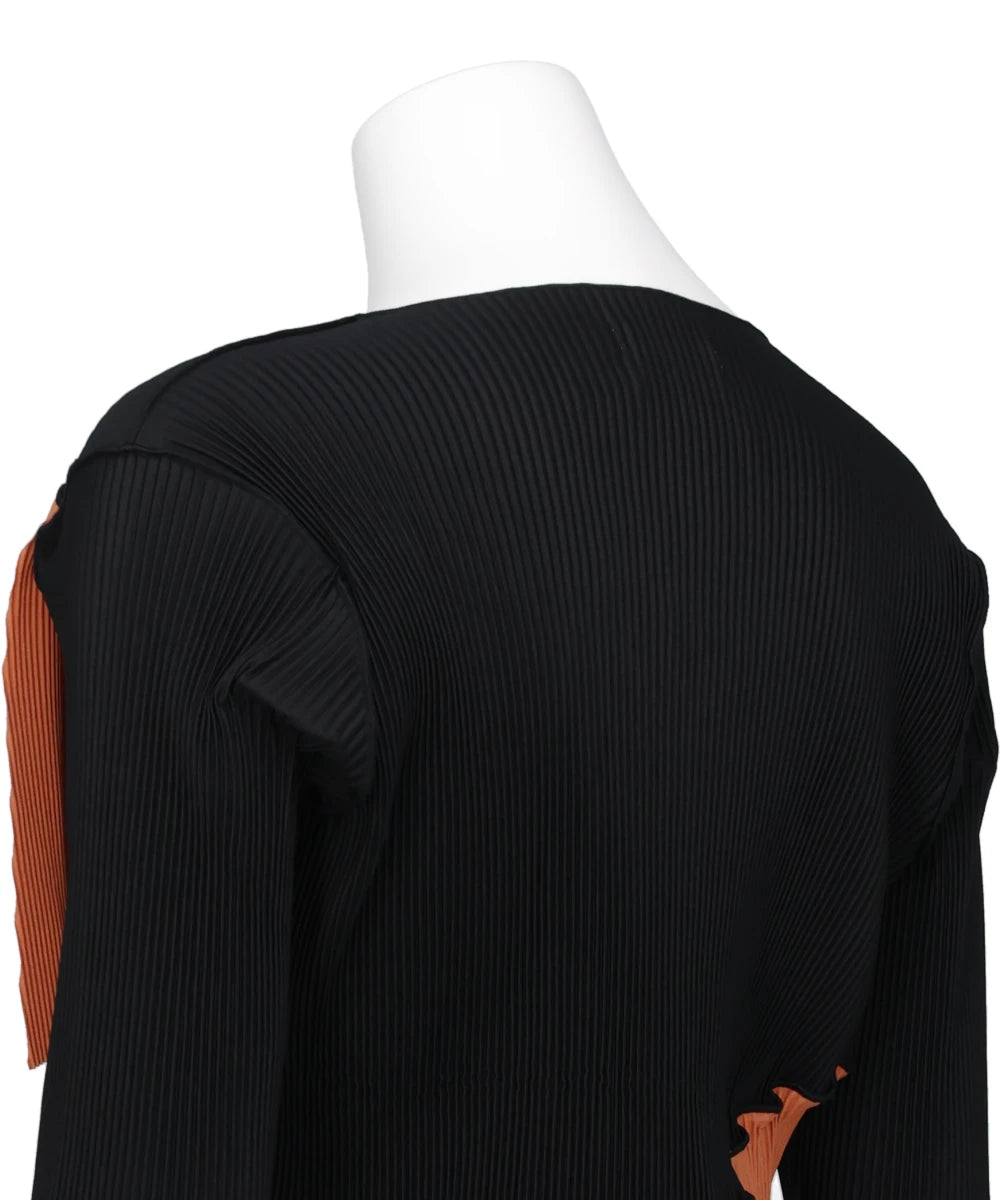 SPIRAL WAVE LONG SLEEVE TOP