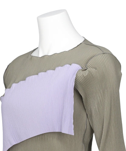 SPIRAL WAVE LONG SLEEVE TOP