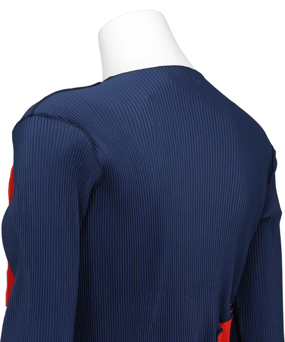 SPIRAL WAVE LONG SLEEVE TOP