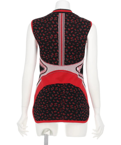 FLORAL JACQUARD SLEEVELESS KNITTED TOP