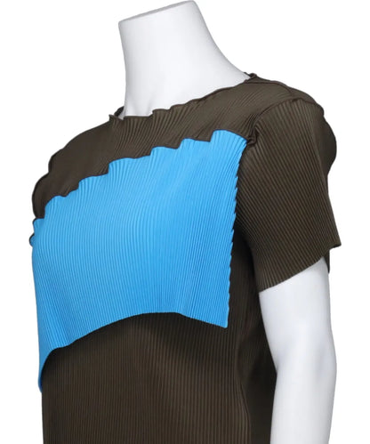 SPIRAL WAVE SHORT SLEEVE TOP