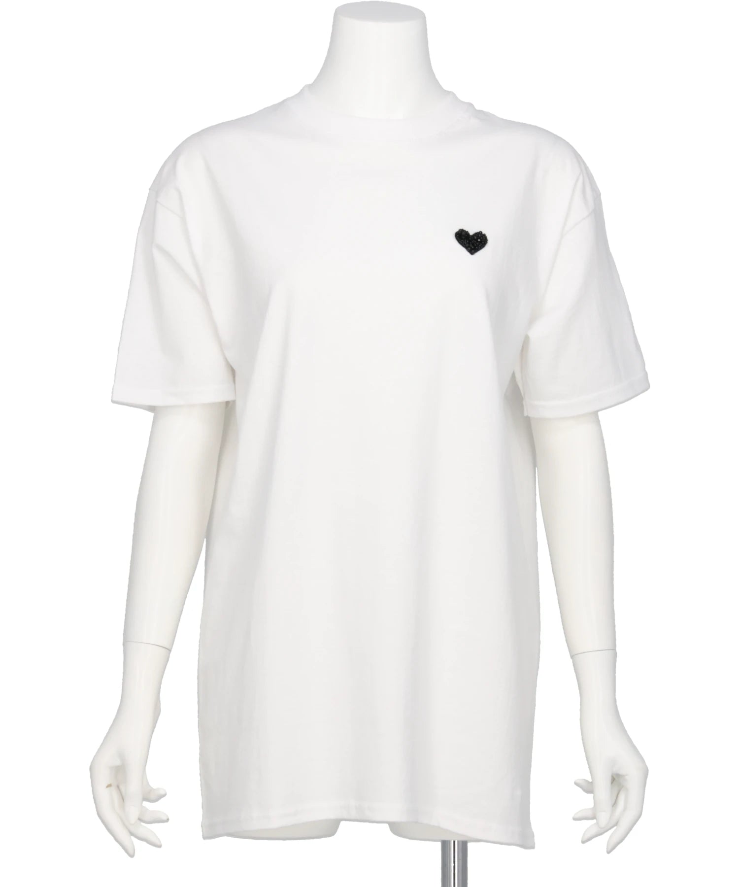 BASICKS(ベイシックス) HEART EMBROIDERY T-SHIRT