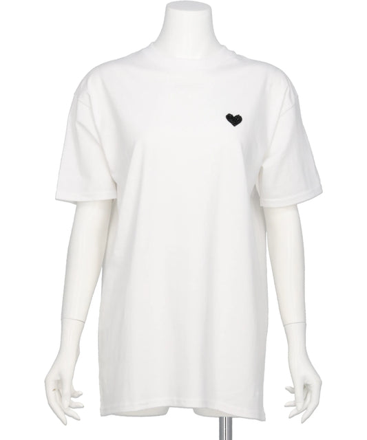 BASICKS(ベイシックス) HEART EMBROIDERY T-SHIRT