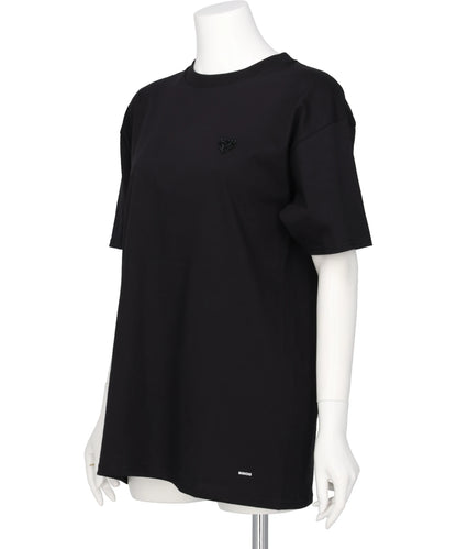 HEART EMBROIDERY T-SHIRT