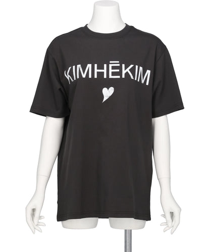 KIMHEKIM(キムヘキム) 2026AW HEART VINTAGE PRINT T-SHIRT KHK-JS023