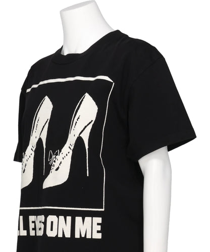 ALL EYES ON ME BELTED T SHIRT
