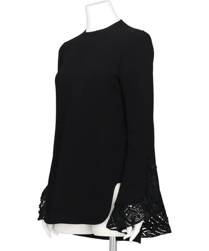 EMBROIDERED CUFFS TOP