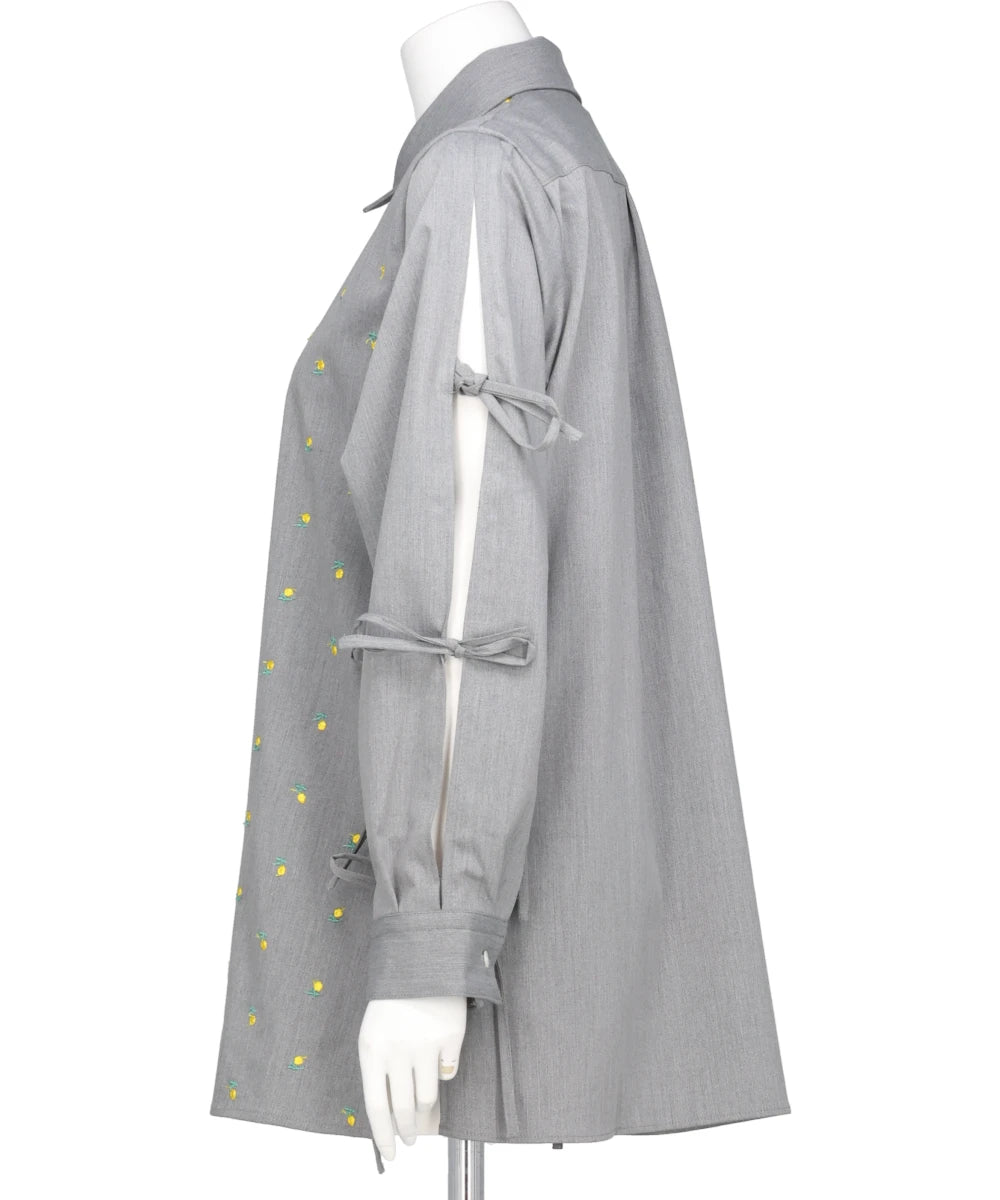 FLOWER EMBROIDERY RIBBON BLOUSE