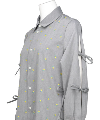 FLOWER EMBROIDERY RIBBON BLOUSE