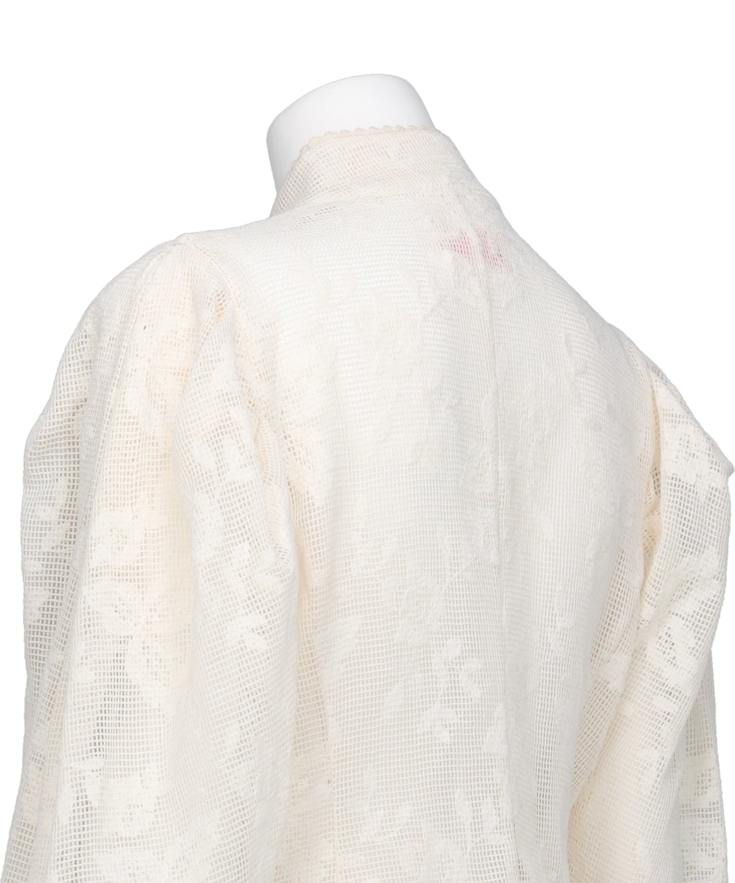 EMBROIDERED LACE COL MONTANT TOP