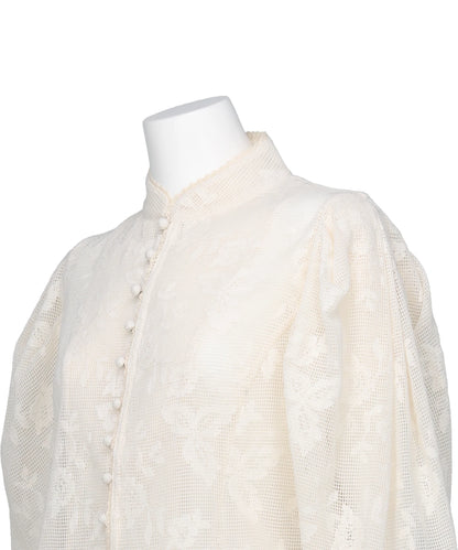 EMBROIDERED LACE COL MONTANT TOP