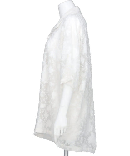 CUT JACQUARD ORGANDY BACK DOLMAN SPLIT SHIRT