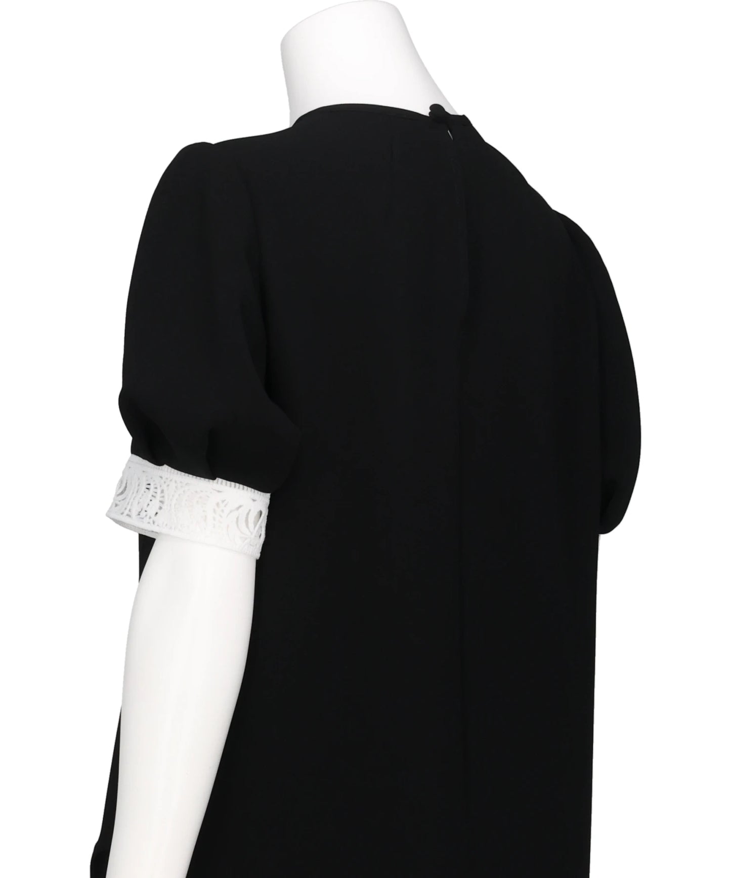 TRIACETATE POLYESTER EMBROIDERED SHORT