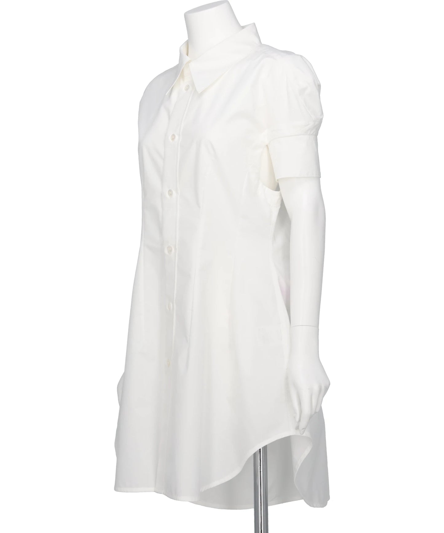 SHORT-SLEEVED BLOUSE