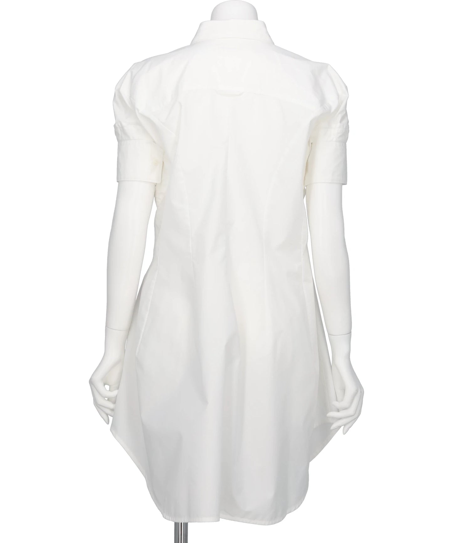 SHORT-SLEEVED BLOUSE