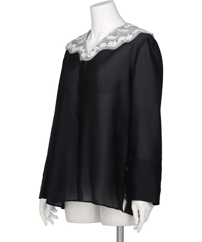 LACE COLLAR BLOUSE