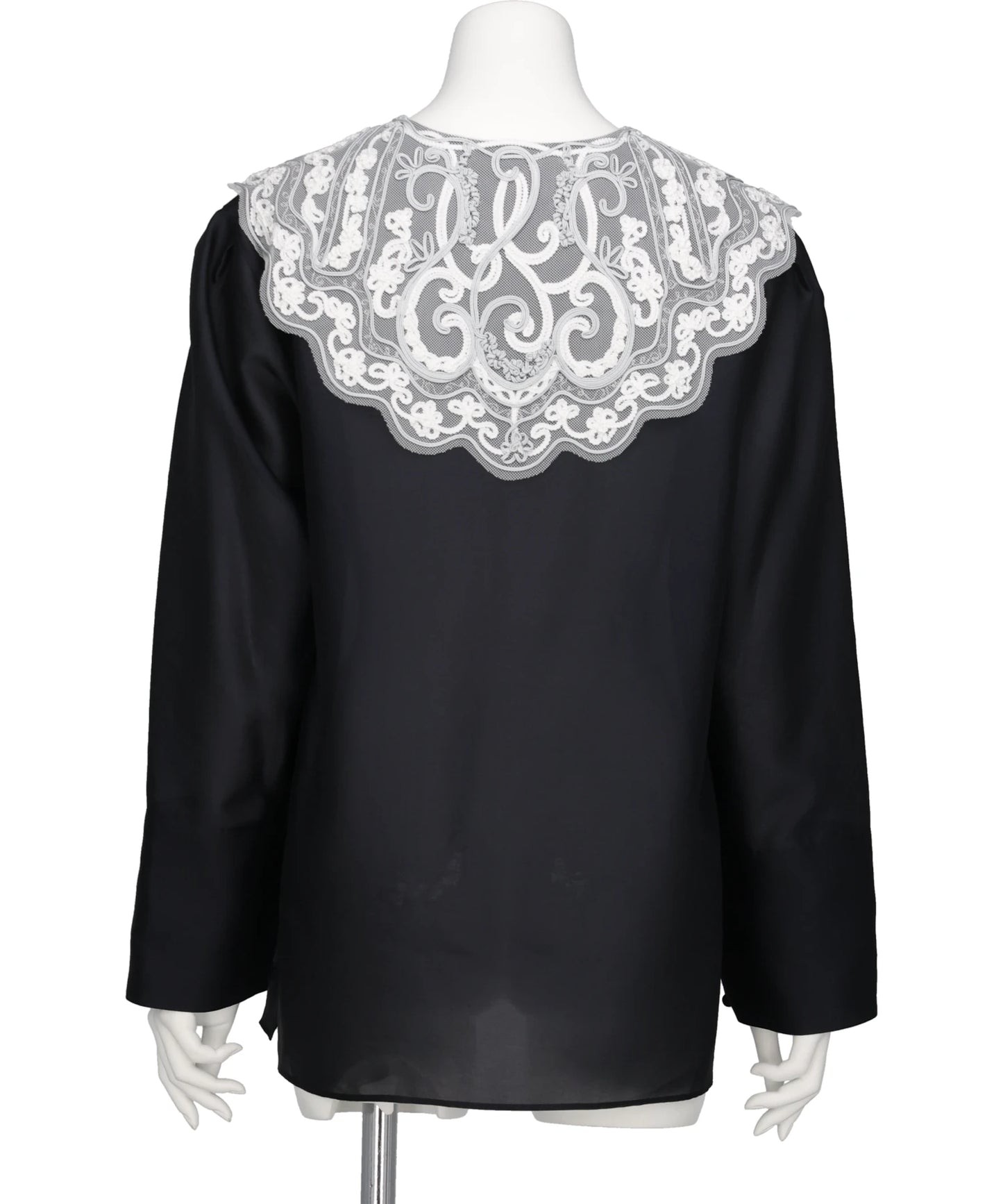 LACE COLLAR BLOUSE