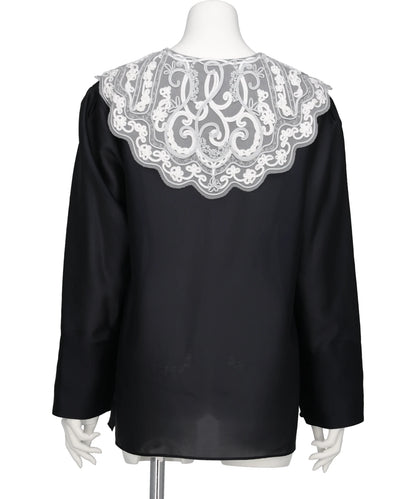 LACE COLLAR BLOUSE