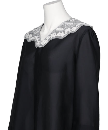 LACE COLLAR BLOUSE