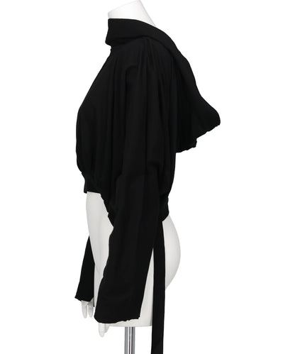 CROPPED HOODED TOP