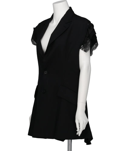 SLEEVELESS TAILORED JACKET