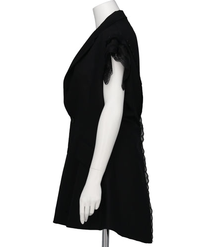 SLEEVELESS TAILORED JACKET