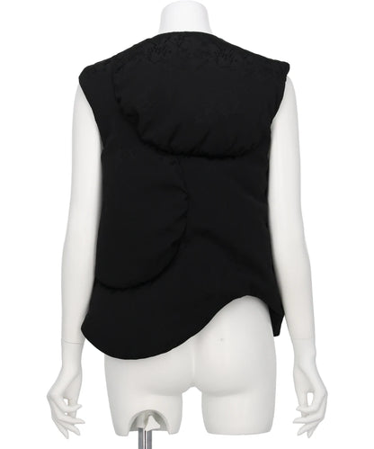 FLORAL JACQUARD ROUNDED DOWN VEST