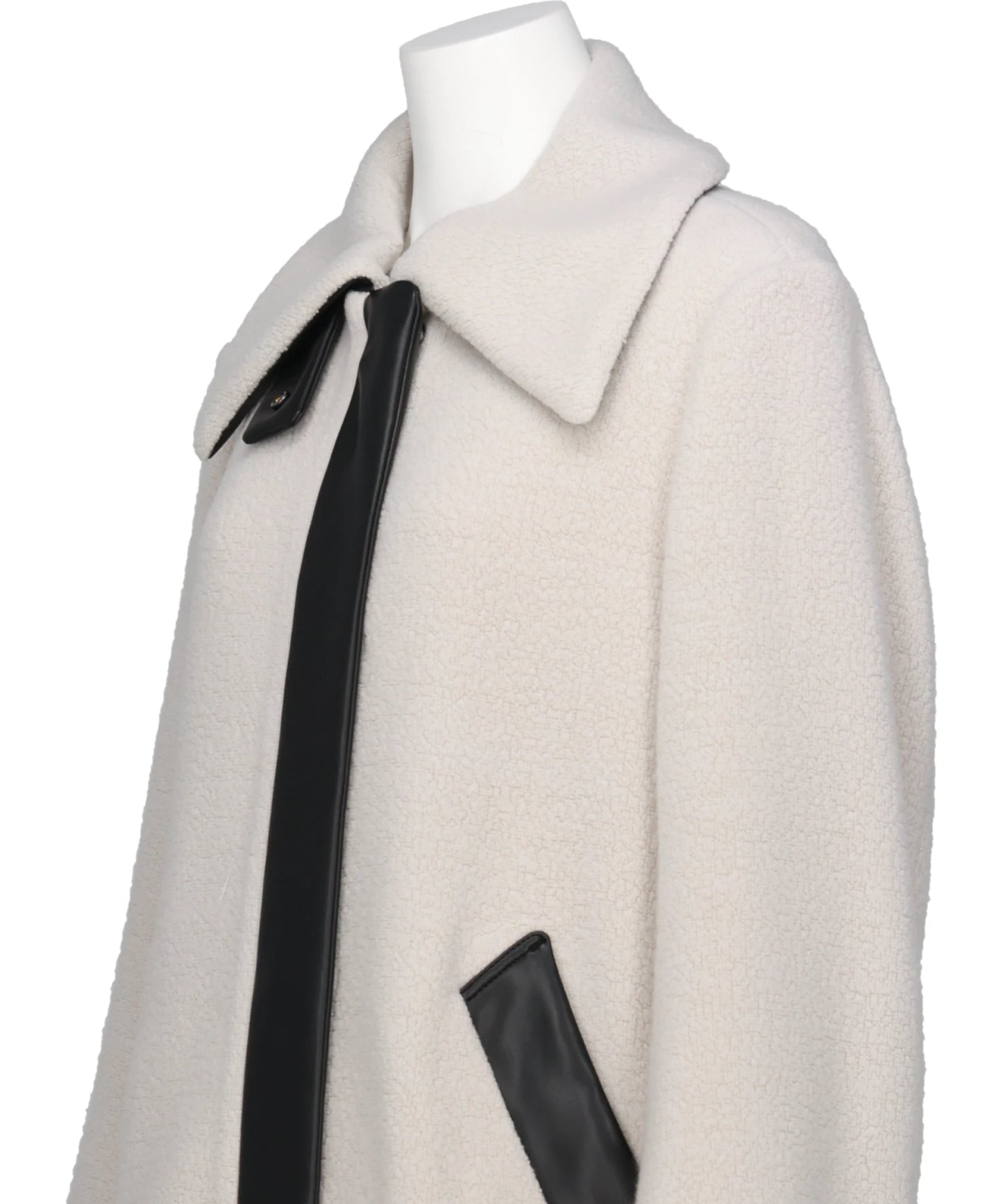 WOOL BOA COAT