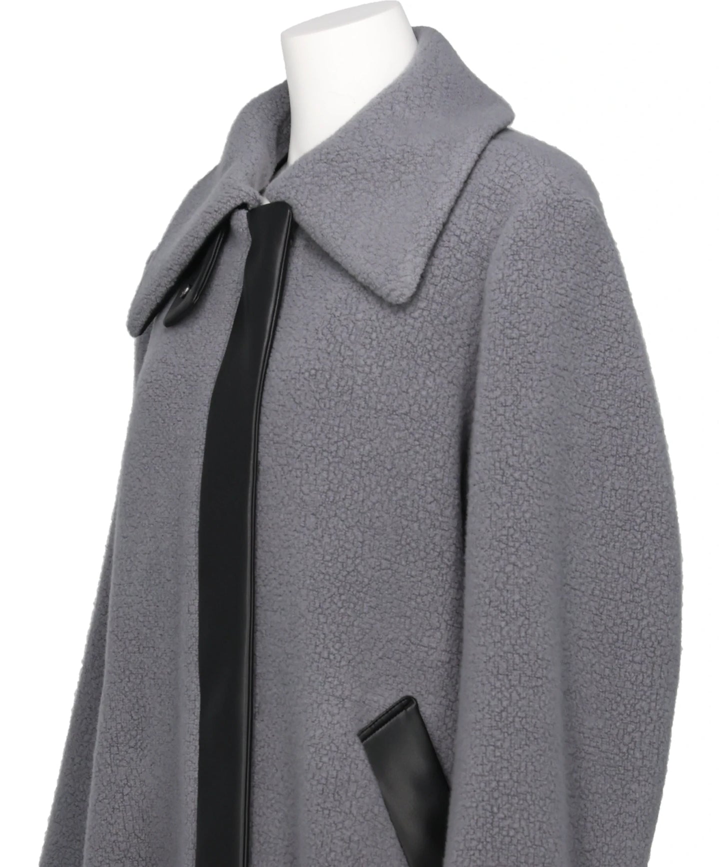WOOL BOA COAT