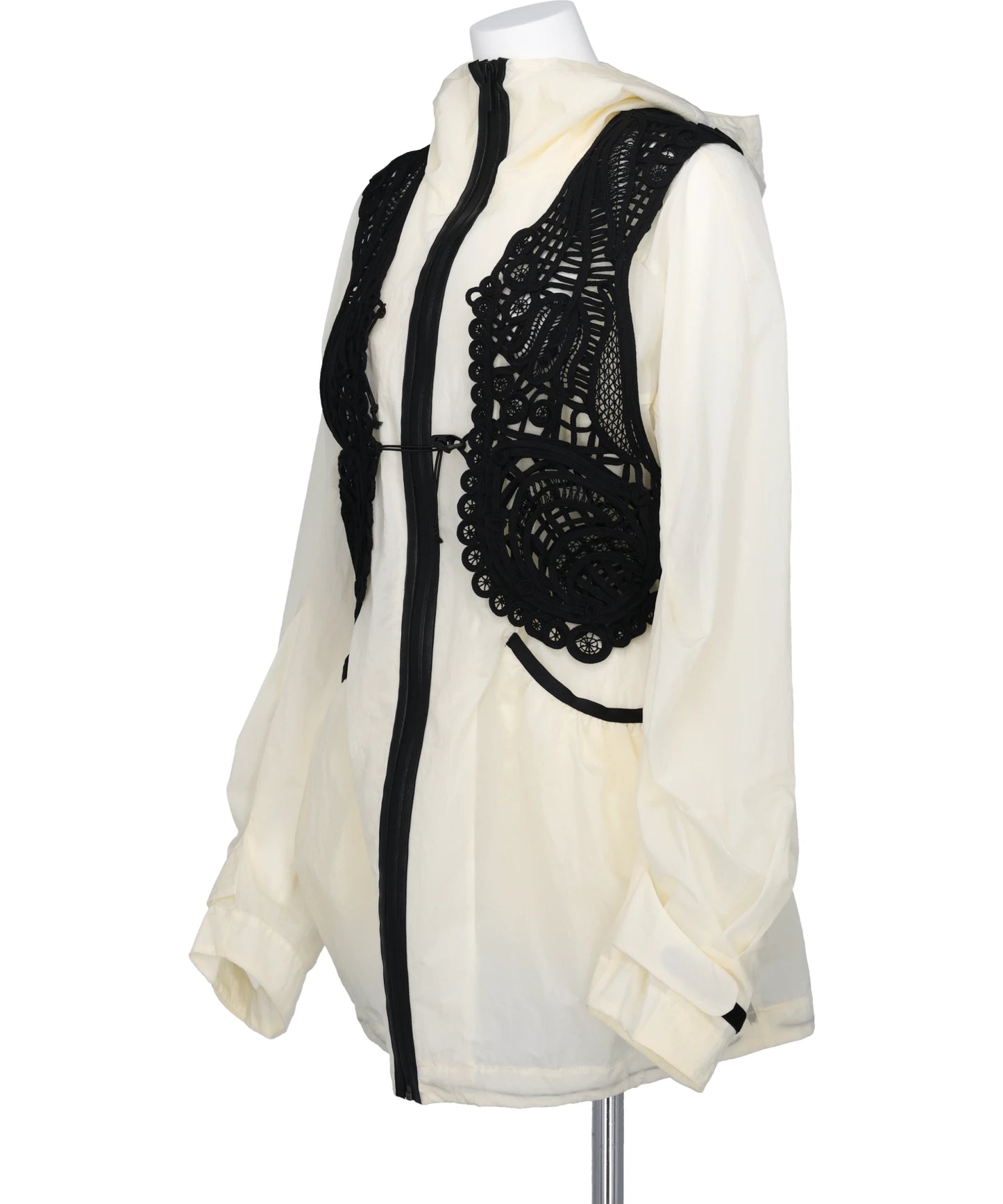 NYLON OVERSIZED JACKET WITH CORDINGEMBROIDERY VEST