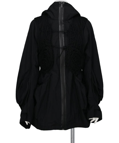 Mame Kurogouchi(マメクロゴウチ) 2026AW NYLON OVERSIZED JACKET WITH CORDINGEMBROIDERY VEST MM26FW-CO028