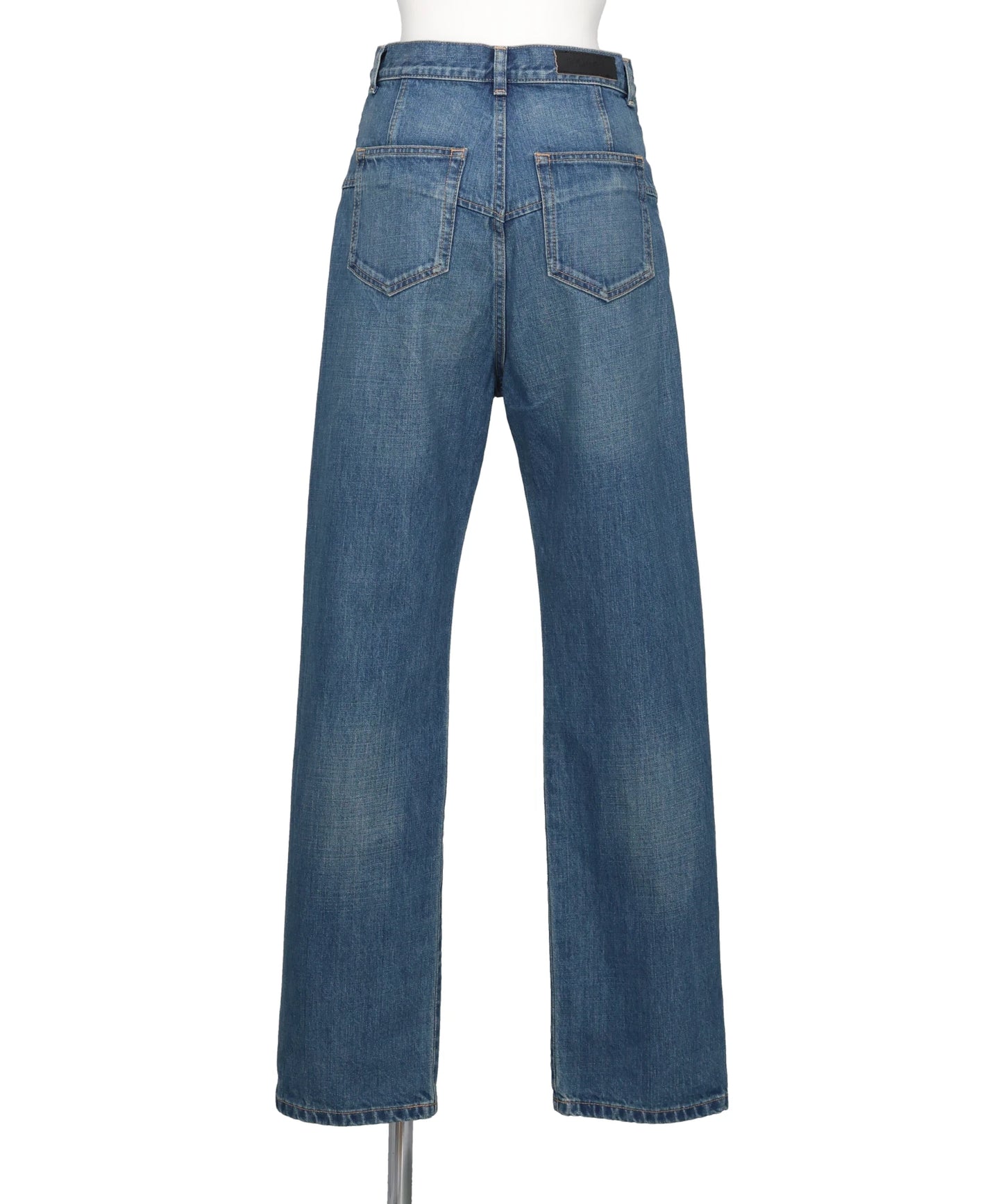 EMBROIDERED STRAIGHT JEANS