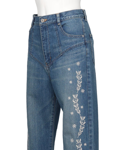 EMBROIDERED STRAIGHT JEANS