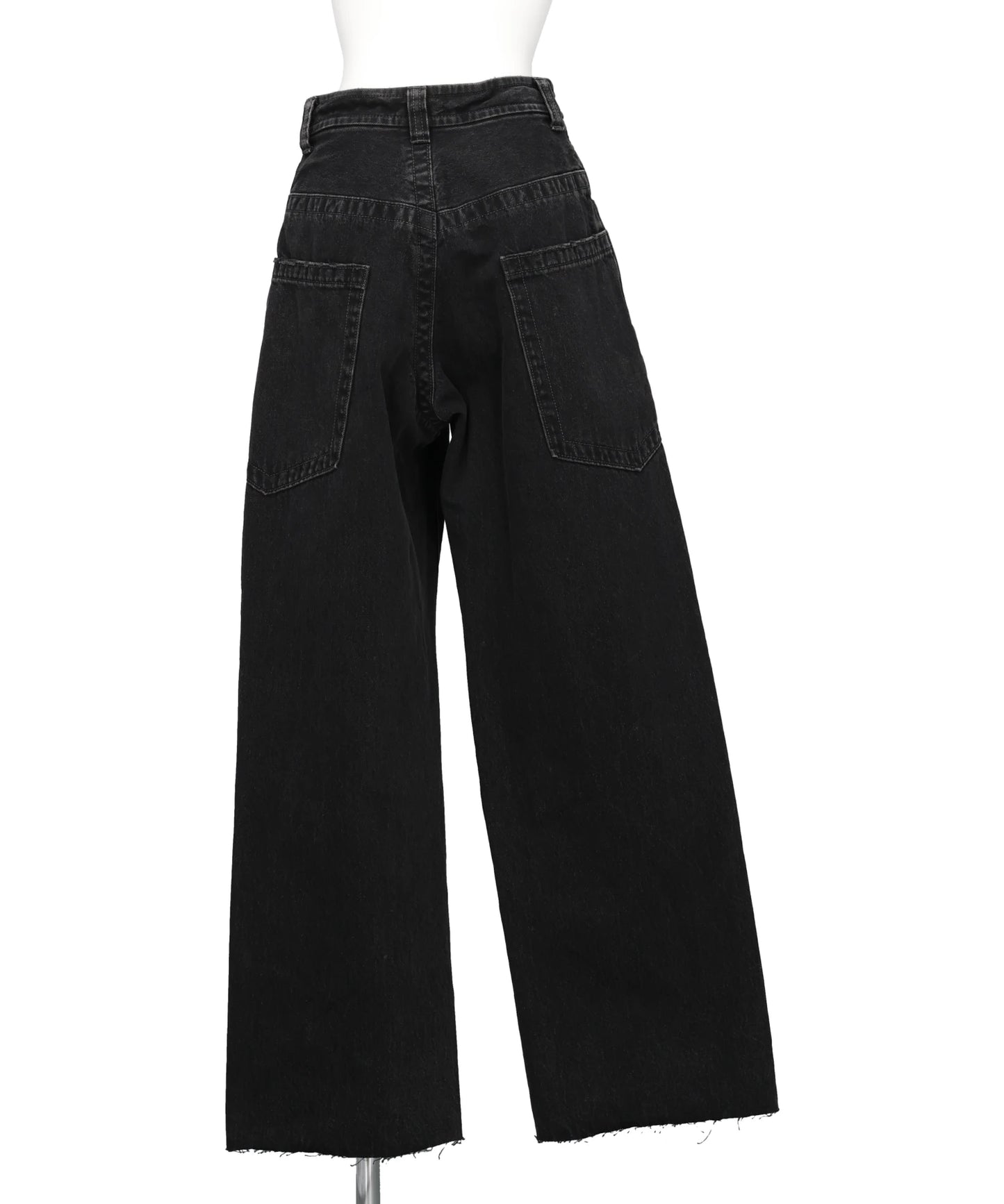 HUGE DETAILS DENIM PANTS