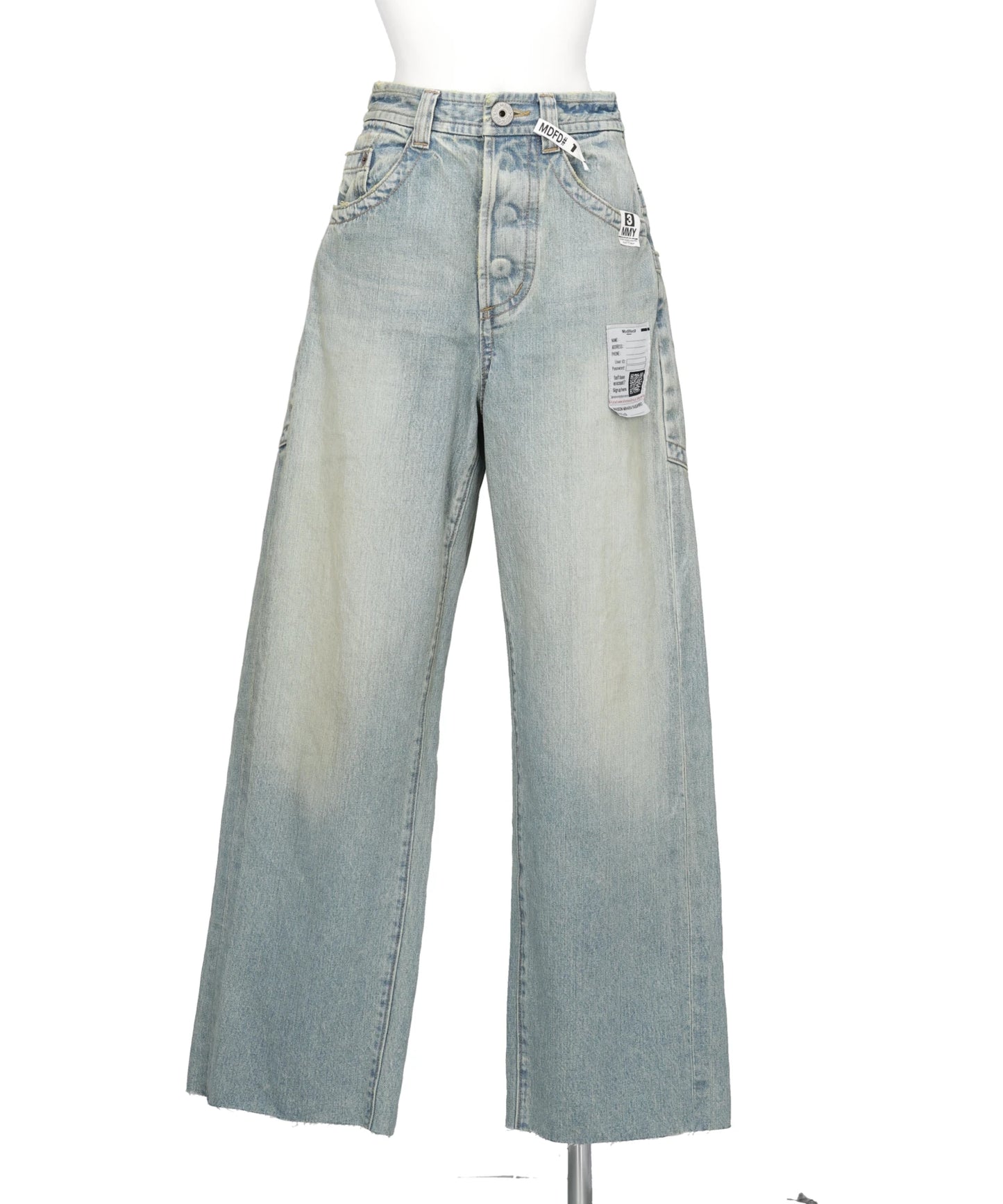 HUGE DETAILS DENIM PANTS
