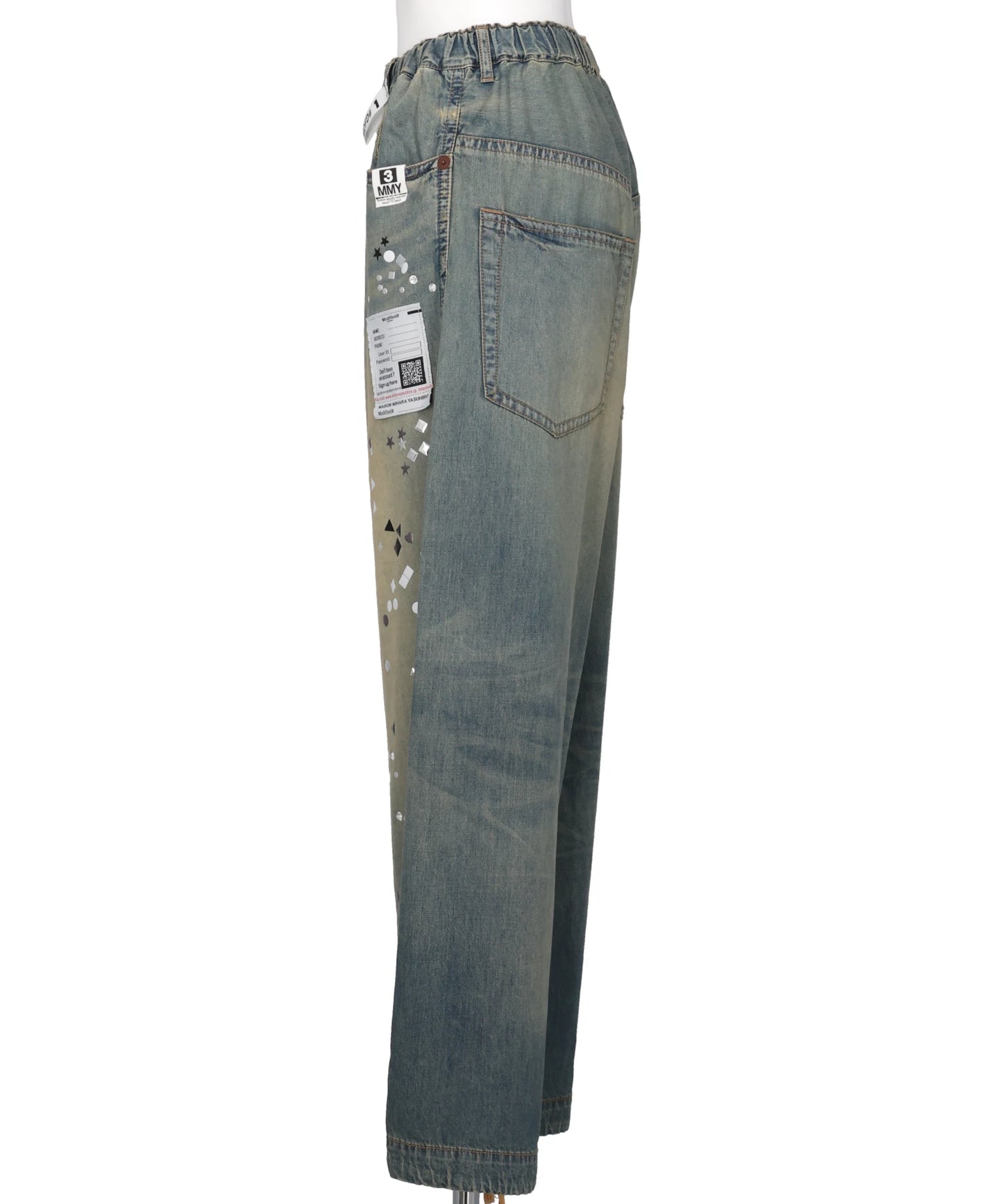 EMBELLISHED JEANS