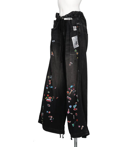 DENIM HUGE DETAIL PANTS w KIDS STICKER