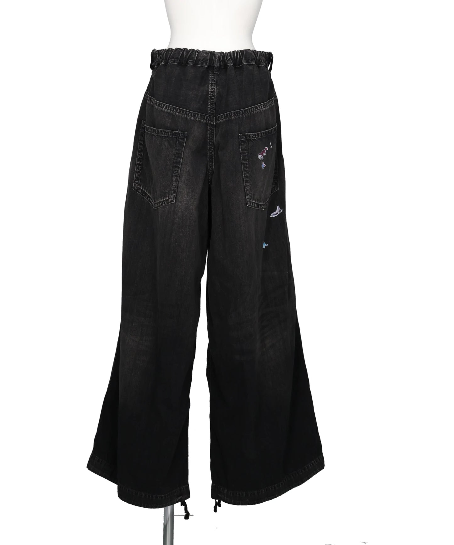 DENIM HUGE DETAIL PANTS w KIDS STICKER