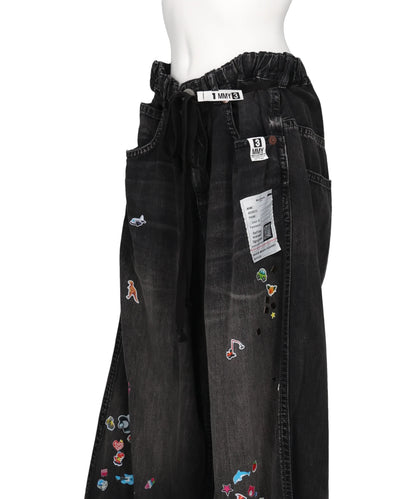 DENIM HUGE DETAIL PANTS w KIDS STICKER